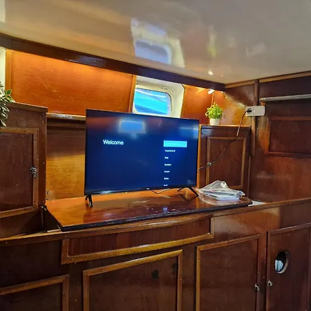 Classic Boat *