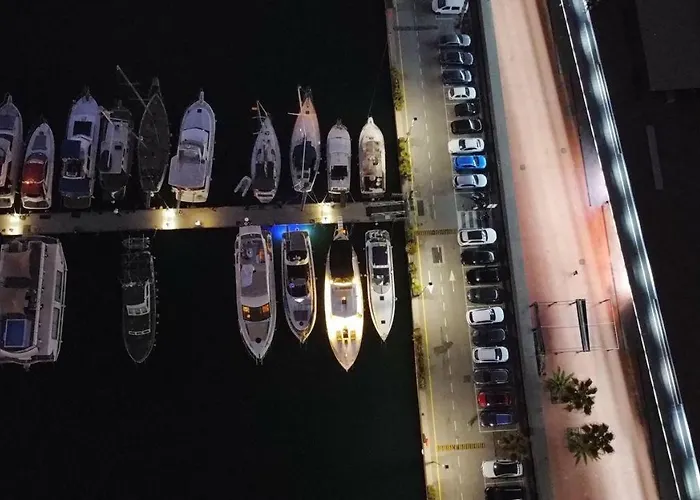 Classic Boat 보트호텔 바르셀로나